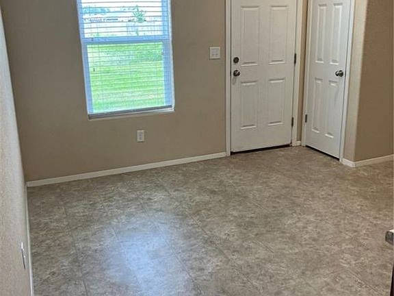 3rd image of 709 NW 67th Ave