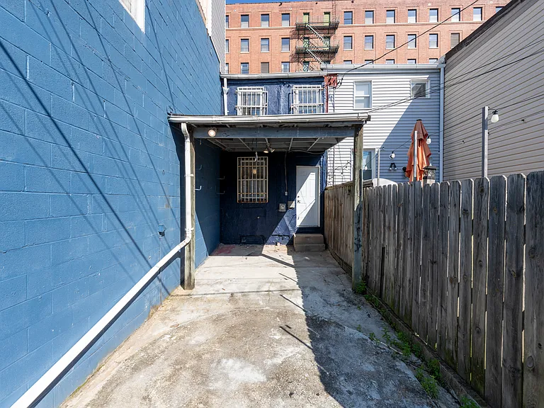 1129 Wicomico St — Photo 34