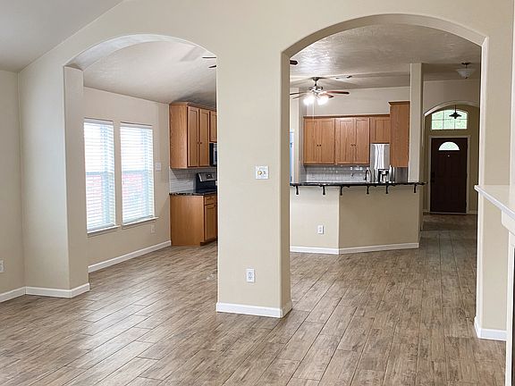 4th image of 17802 Oakridge Canyon Ln