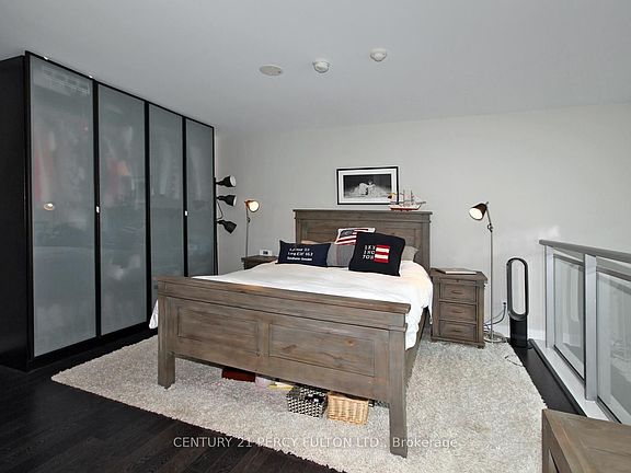 2nd image of 80 Western Battery Rd #406