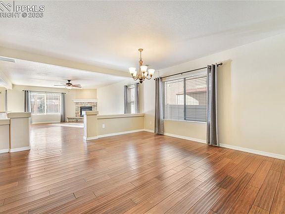 5th image of 7923 Enclave Ln