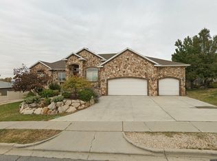 593 E 400 N #1, Bountiful, UT 84010
