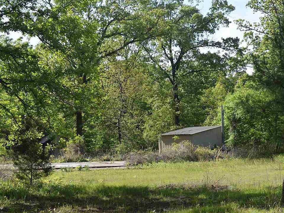 2nd image of 537 Deer Creek Ln