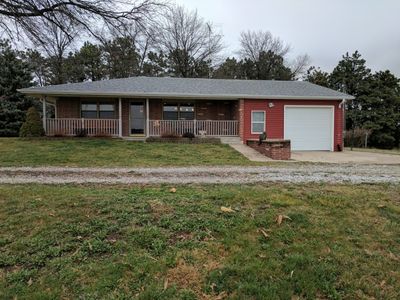 1353 S 8th Rd, Douglas, NE, 68344
