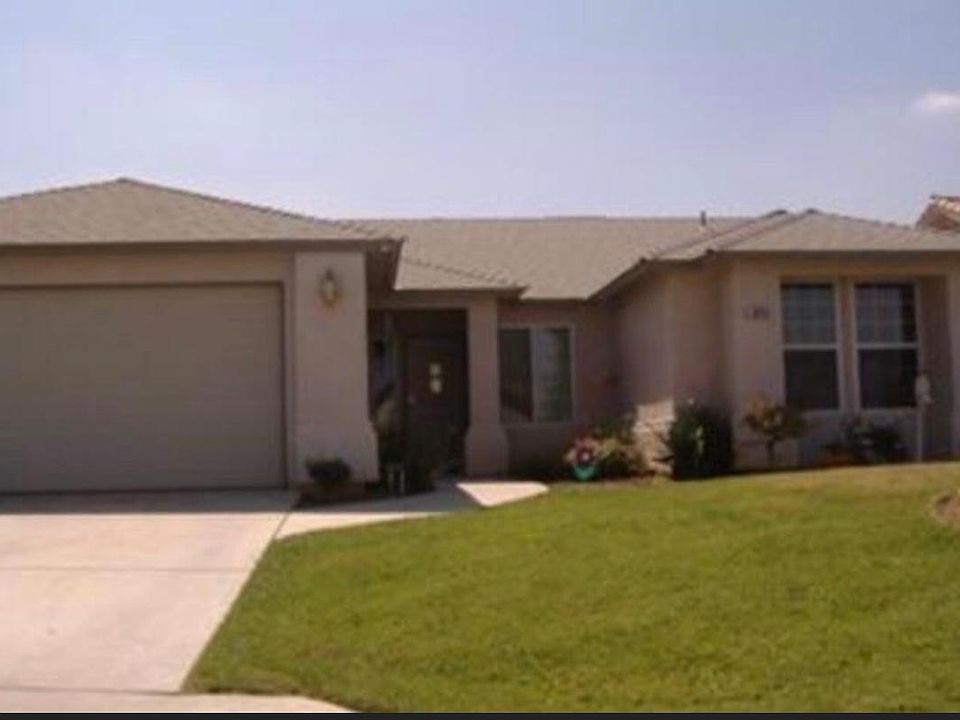 1st image of 2054 W Park Dr