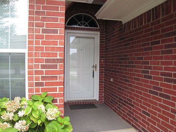 2nd image of 5704 Palo Pinto Dr