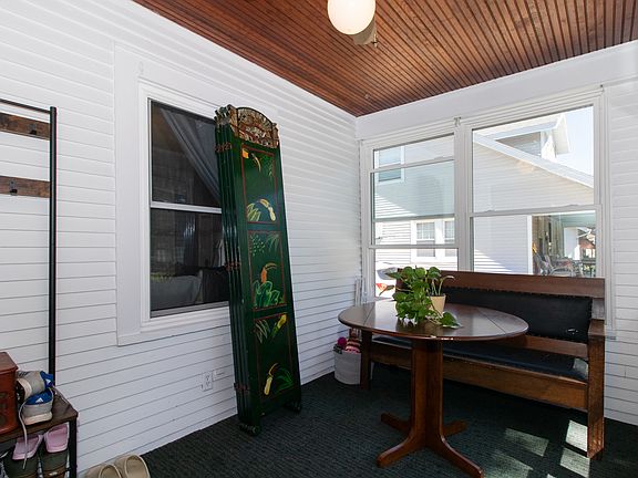 2nd image of 509 Kreitzer Ave