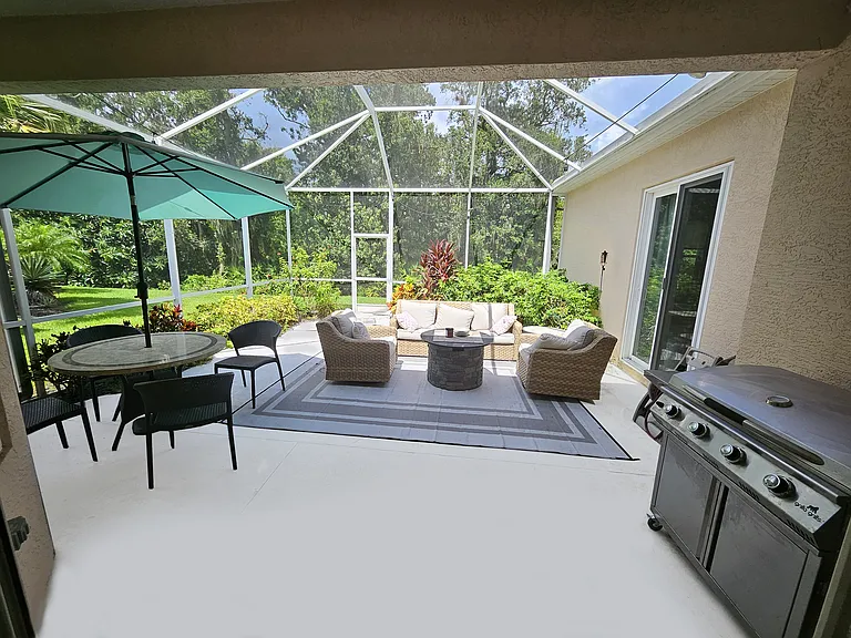 4353 Reflections Pkwy — Photo 4