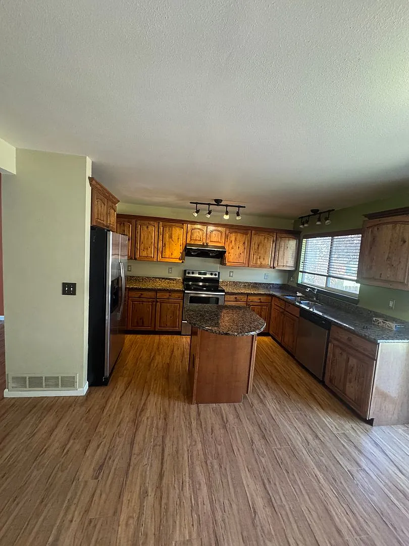 14831 E Penwood Pl Aurora — Photo 2
