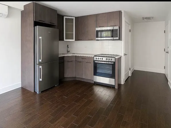 795 Quincy Street image 1 of 4