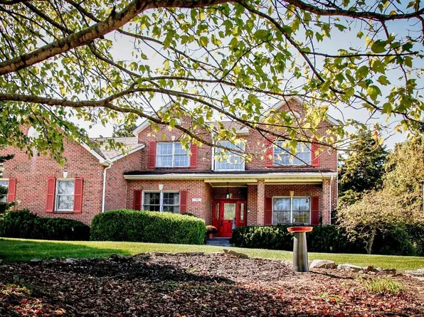 211 Northridge Dr, Oxford, OH 45056