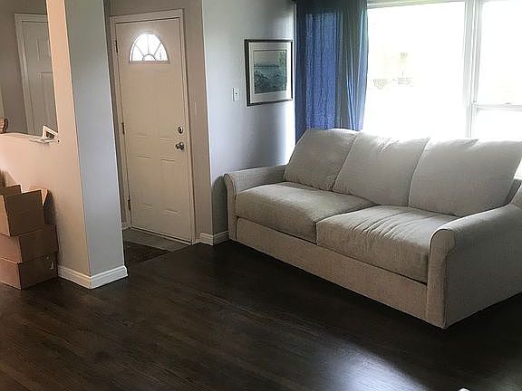 3rd image of 13250 Rosemary Blvd