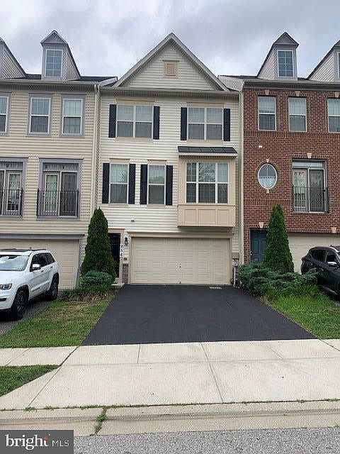 1st image of 856 Nancy Lynn Ln