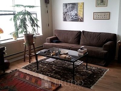 3rd image of 808 W Junior Ter APT 901