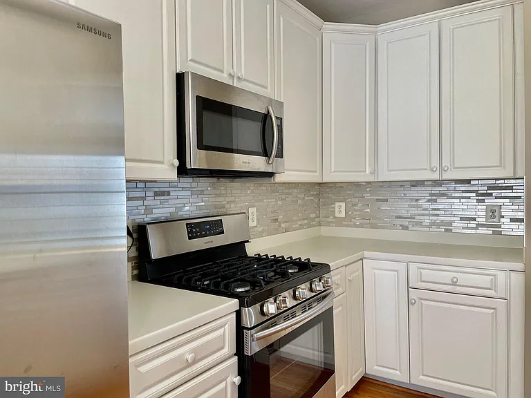 1030 Grand Oak Way — Photo 17