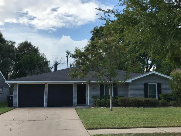5742 Southminster Dr, Houston, TX 77035