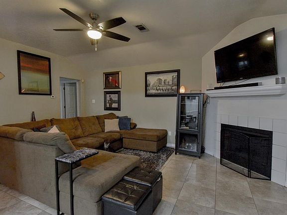 5th image of 507 Forest Glen Dr