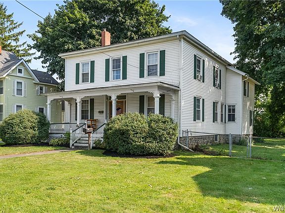 2nd image of 18 W Court St