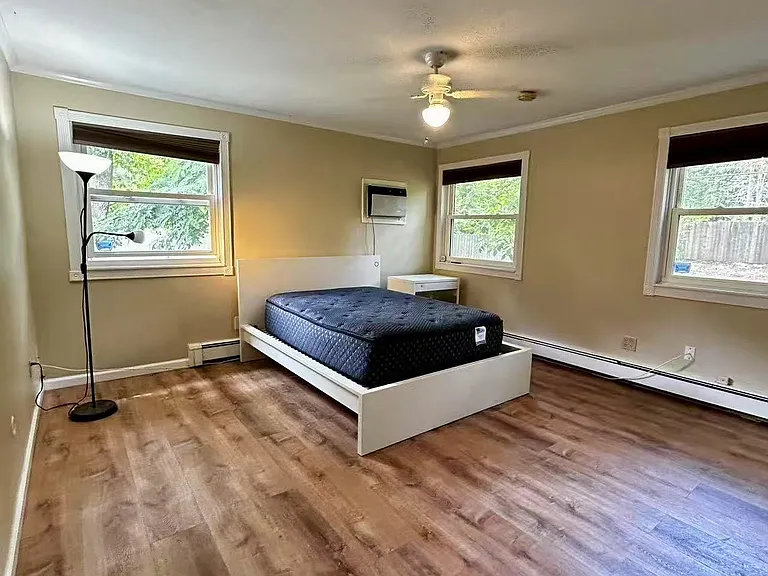 90 University Heights Dr — Photo 8