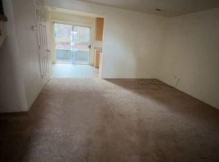 2039 Campus Dr APT B, Medford, OR 97504