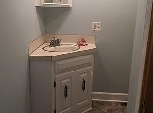 40919 Hearne Rd, New London, NC 28127