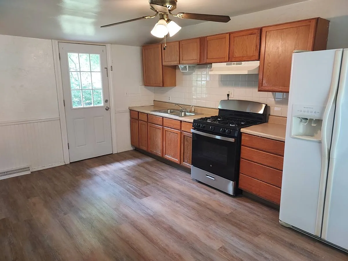 5103 Firnley Ave in Youngstown, OH 44512 — Photo 3