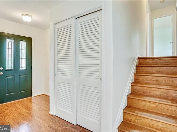 3rd image of 7103 Galesville Pl