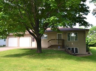 130 8th Ave NW, Lonsdale, MN 55046