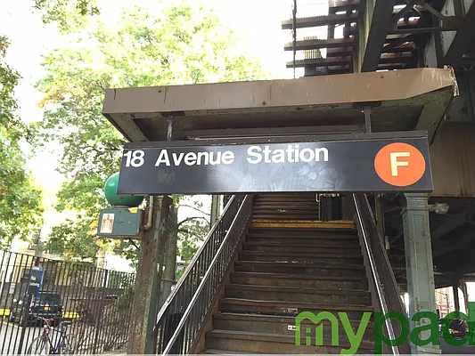 Rented by My Pad Real Estate LLC | media 9