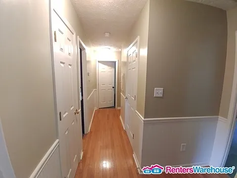 891 Providence Dr — Photo 9