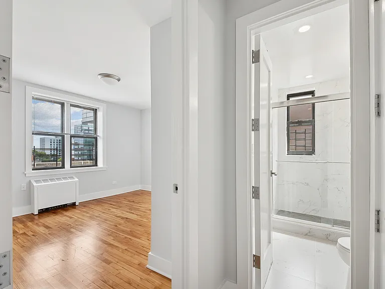 930 Sheridan Ave #7A — Photo 8