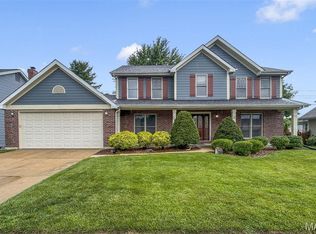 20 Huntington Pkwy, Saint Charles, MO 63301