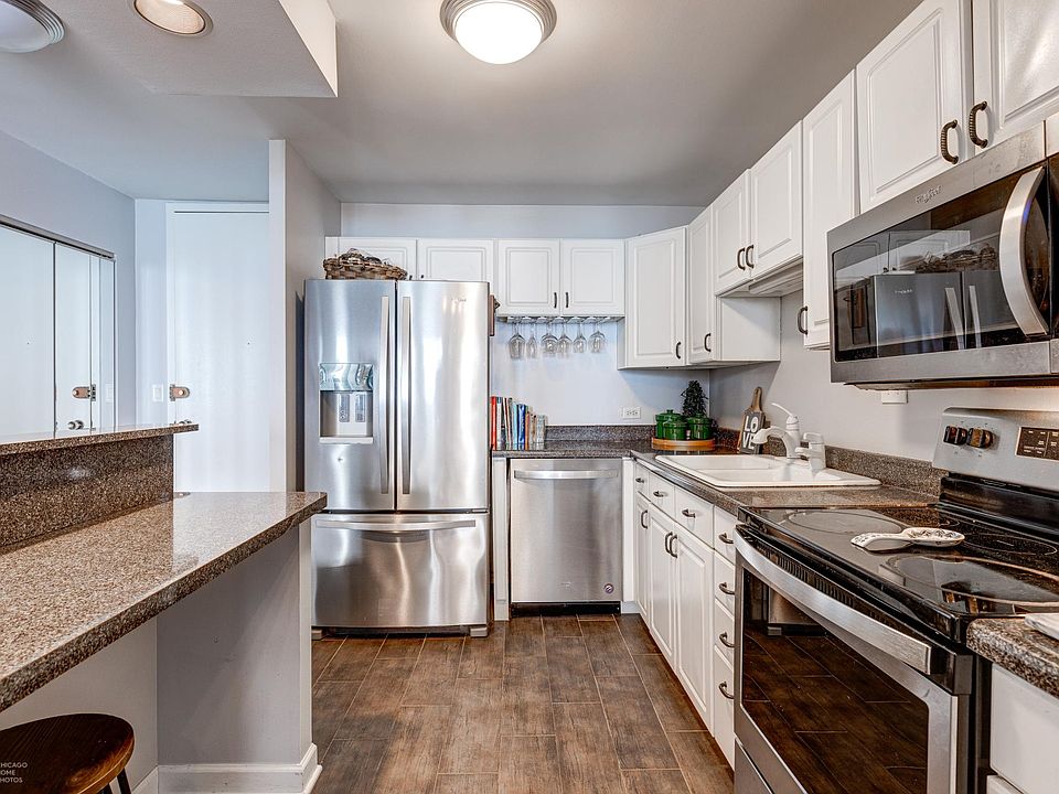 1st image of 1660 N Lasalle St #4007