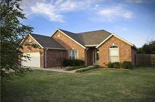 1st image of 1100 Shiraz Dr
