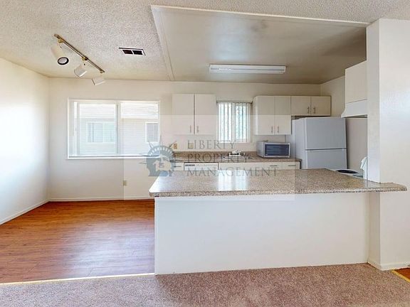 4th image of 2133 Palisade Ave APT 4