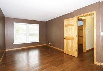 5th image of 410 Tanglewood Dr
