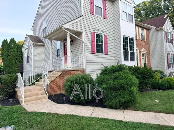 469 Woodstock Ln, Wilmington, DE 19808