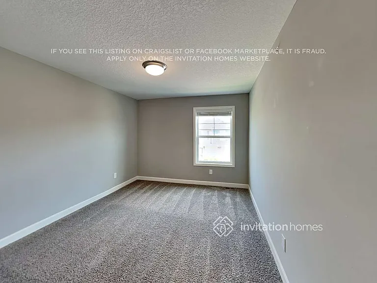 1258 Upper 142nd St E — Photo 13