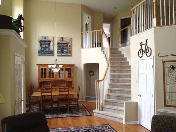 Dining Room / Stairway