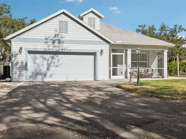 5204 69th St E, Palmetto, FL 34221