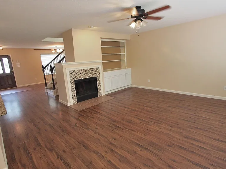 21211 Bridge Springs Ln — Photo 9