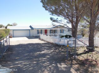 3275 W Road 2 N, Road, AZ 86323