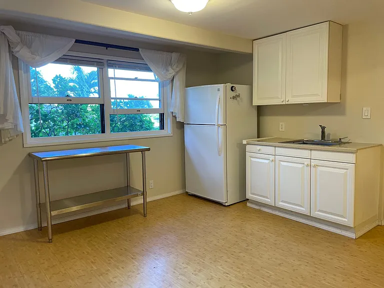 320 Hao St — Photo 10
