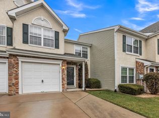 42 Stokes Rd, Mount Laurel, NJ 08054