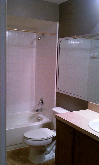 2nd image of 184 Riverbend 102 Dr