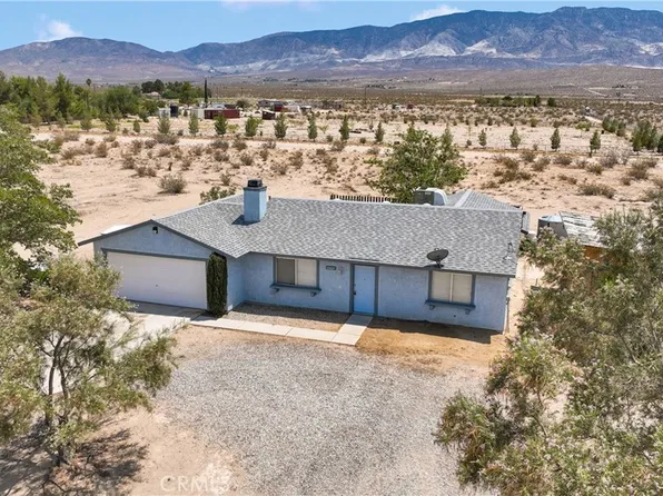 35025 El Dorado St, Lucerne Valley, CA 92356