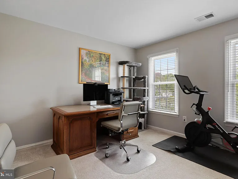 42903 Redfield St — Photo 35