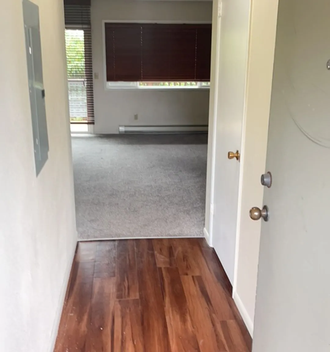 2 bed, 900 sqft, $1,595 — Photo 4