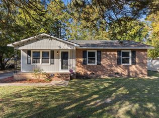 5876 Columbine Rd, Fayetteville, NC 28306