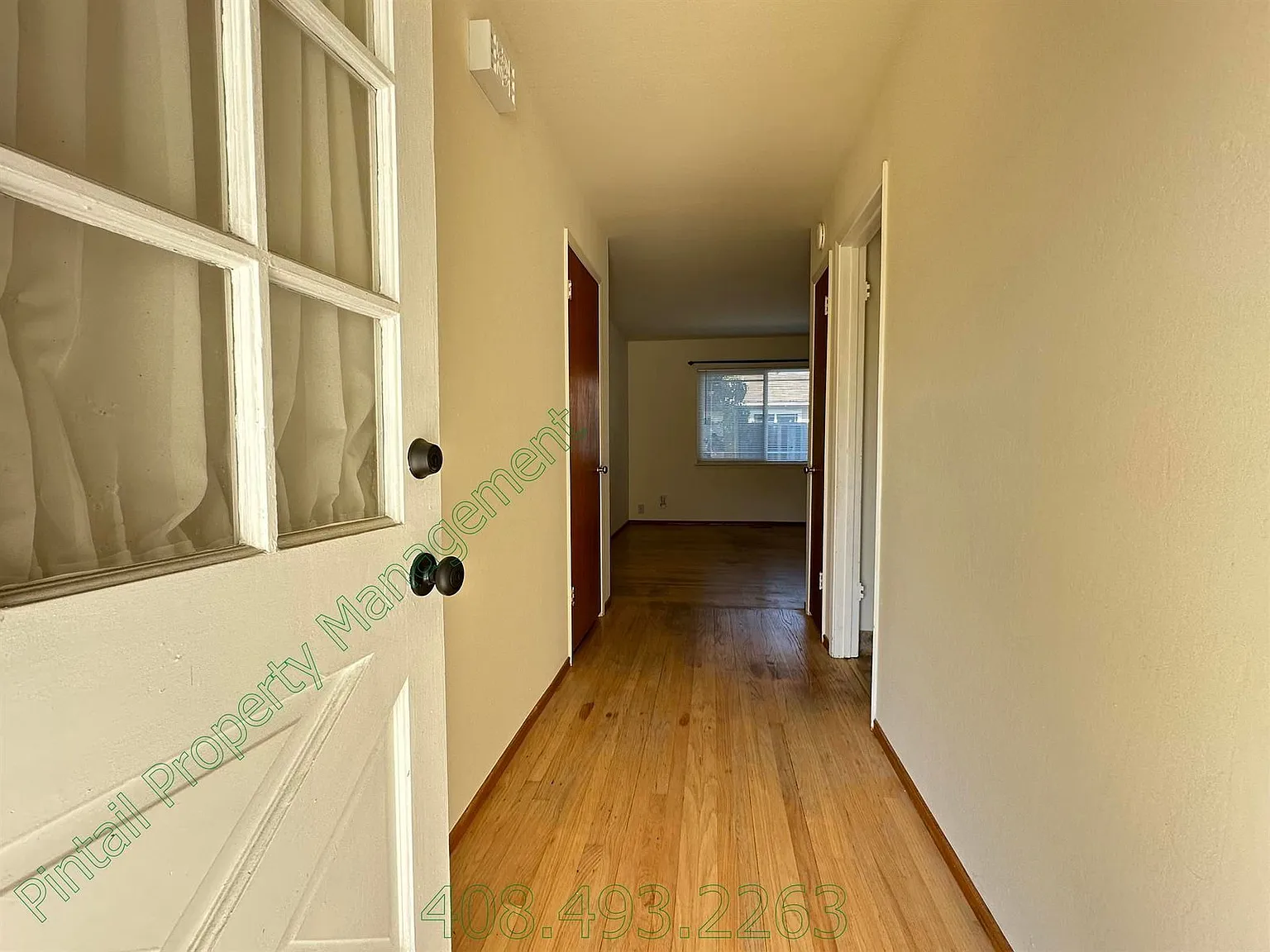 3 bed, 2.0 bath, 1190 sqft, $4,249 — Photo 2